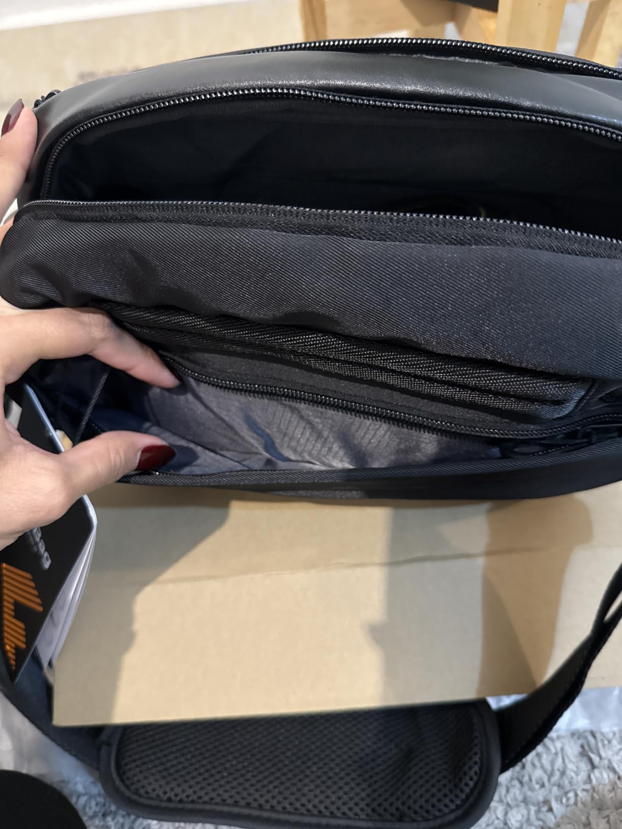 K&F CONCEPT Camera Sling Bag, Everyday Shoulder Crossbody Bag customer photo 1
