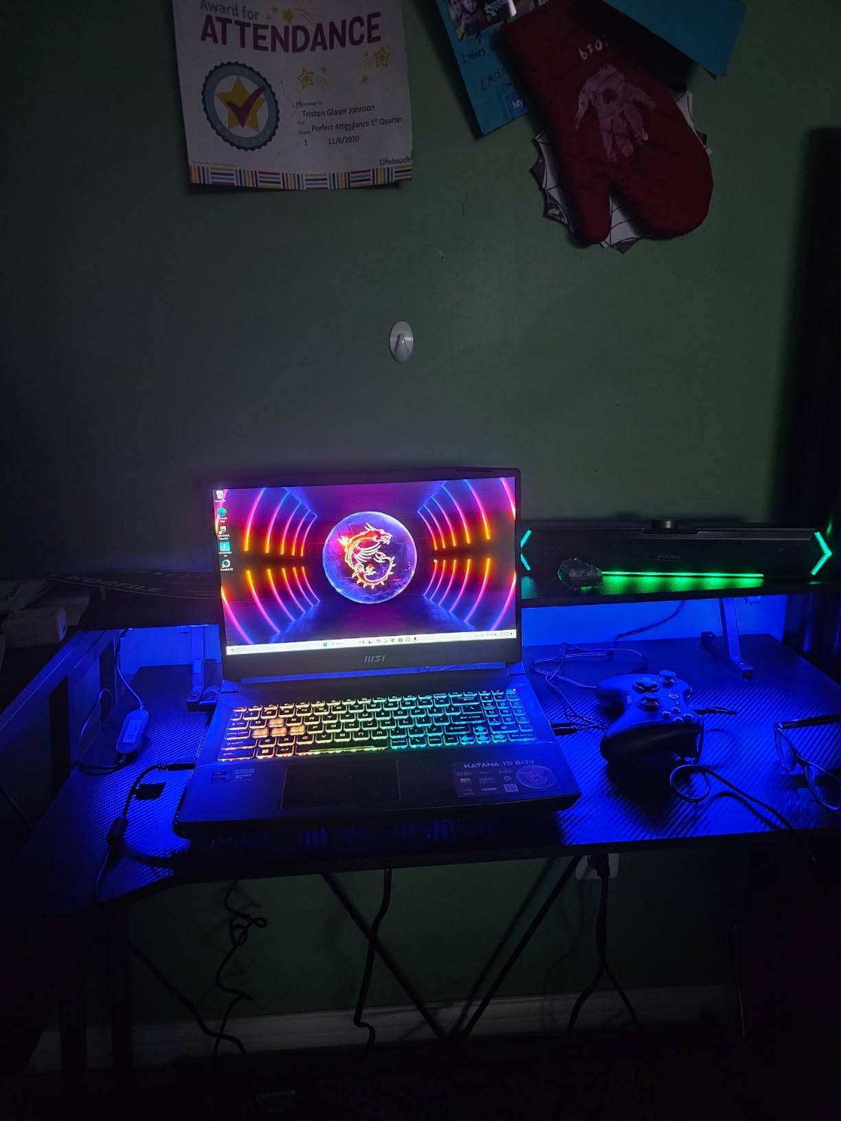 msi Katana 15 15.6” 165Hz QHD Gaming Laptop: Intel Core i7-13620H, NVIDIA Geforce RTX 4070, 16GB DDR5, 1TB NVMe SSD, Cooler Boost 5, Win 11: Black B13VGK-2000US customer photo 2