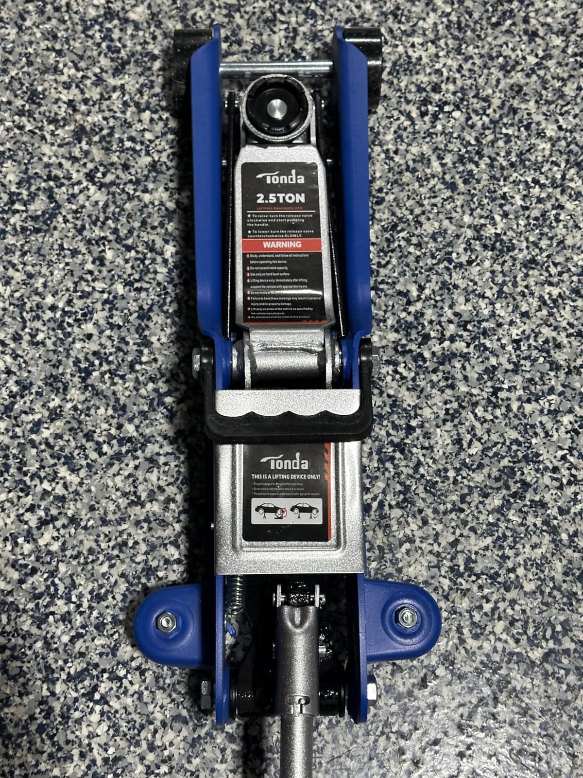 TONDA 2.5 Ton Low Profile Floor Jack, 5,000 Lbs Hydraulic Car Jack customer photo 2
