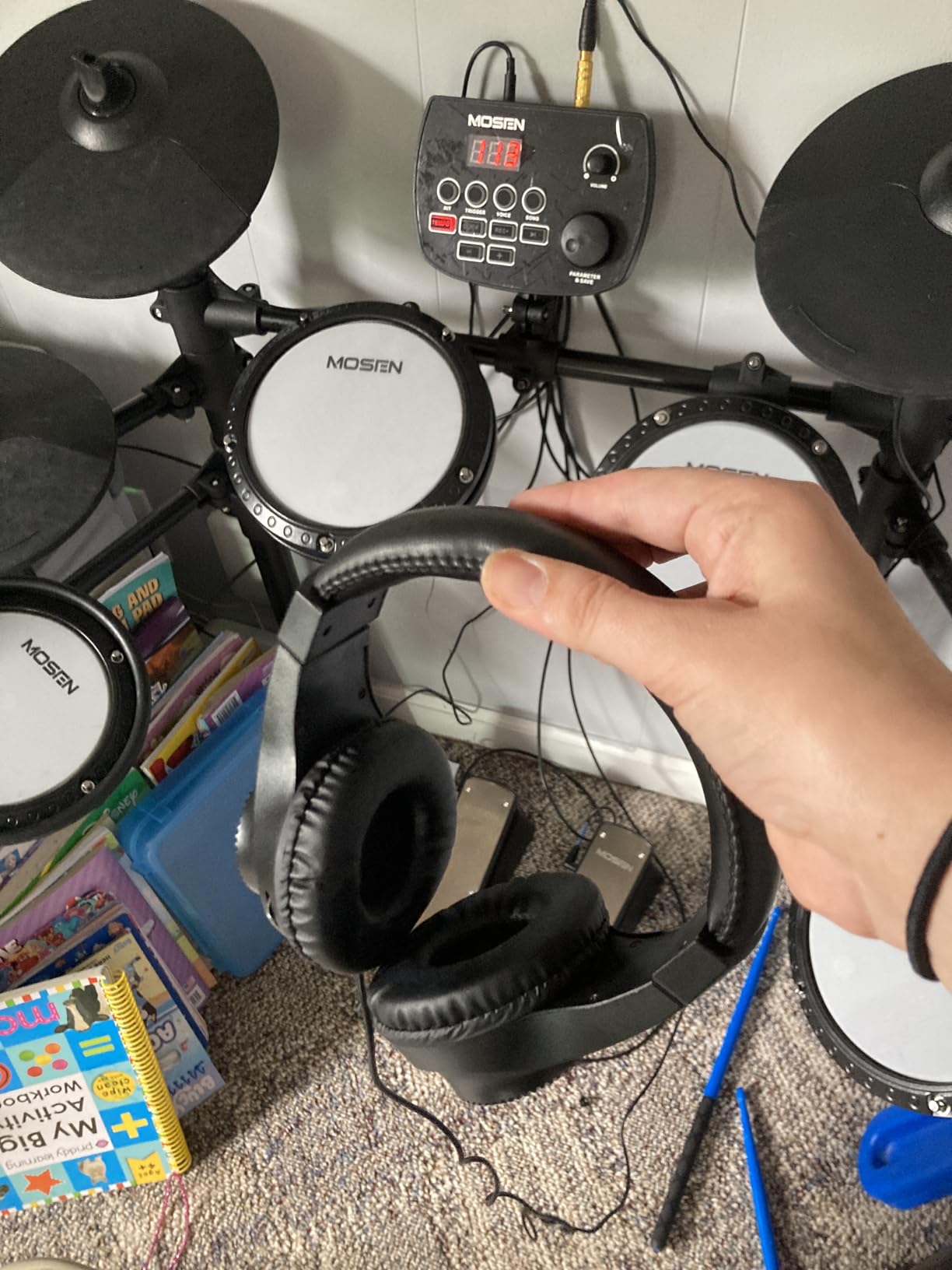 MOSEN Quiet Electric Drum Set Beginner,195+ Sounds & 25 Drum Kits,MED-X3 customer photo 1