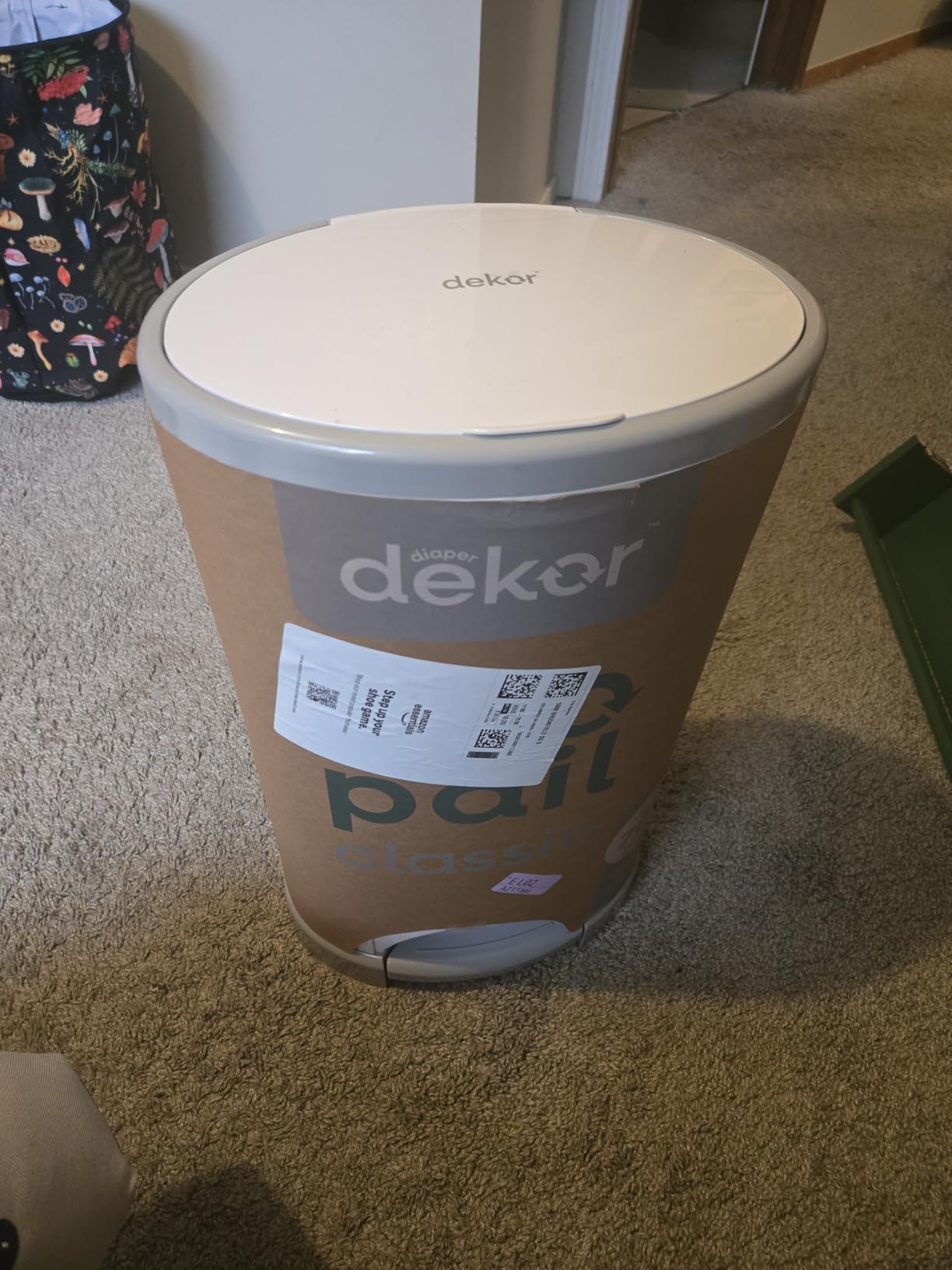 Diaper Dekor EKO Classic Diaper Pail, White | ONLY Eco-Friendly Diaper Pail Made with 70% Recycled Materials | Hands-Free: Step–Drop–Done | Cost-Effective Refill System customer photo 1