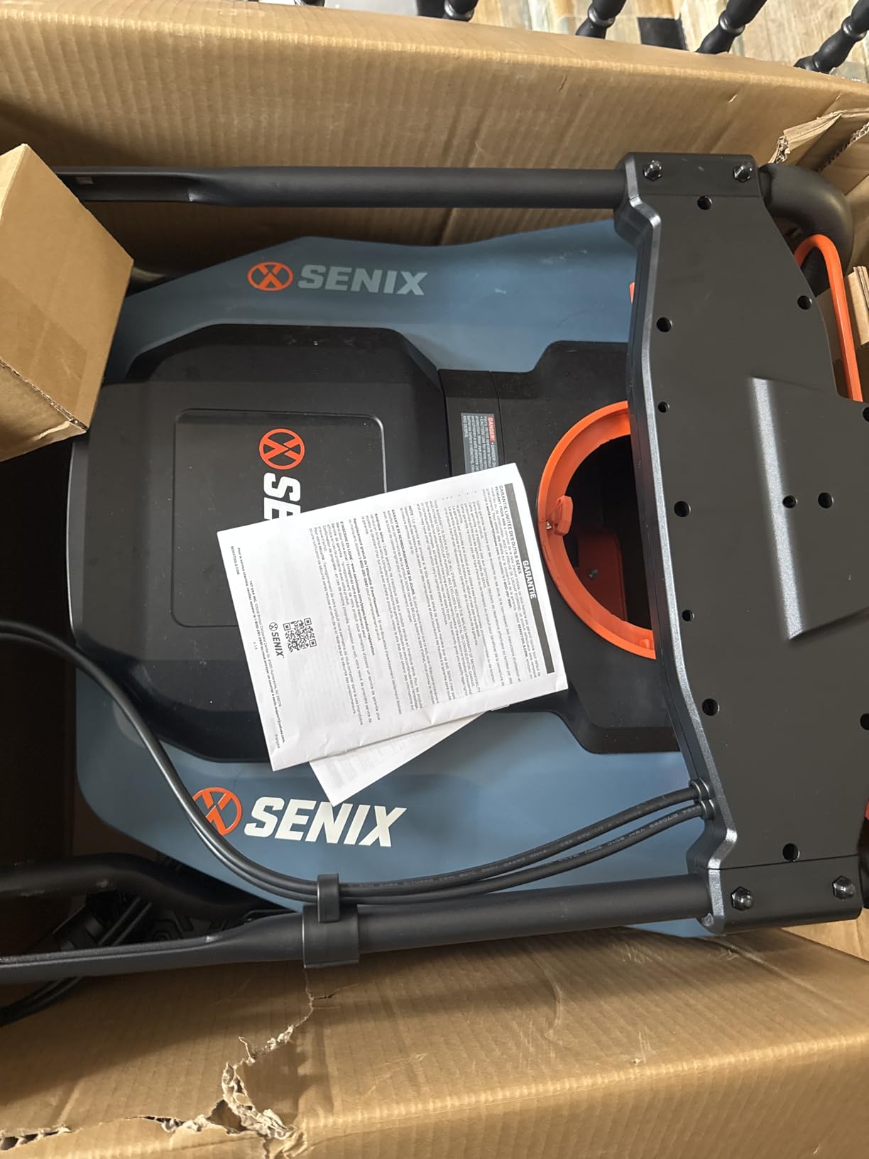 SENIX 40V 21-Inch Cordless Snow Blower with Variable-Speed Steel Auger customer photo 2