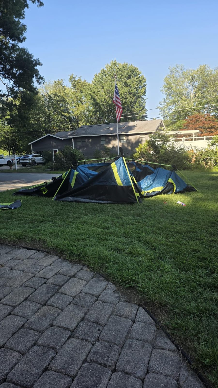 Coleman 4/6/8/10 Person Instant Camping Tent with 1-Minute Setup, Large Family Tent with Pre-Attached Poles, Air Vent, & Carry Bag, Sets Up in About 60 Seconds customer photo 2