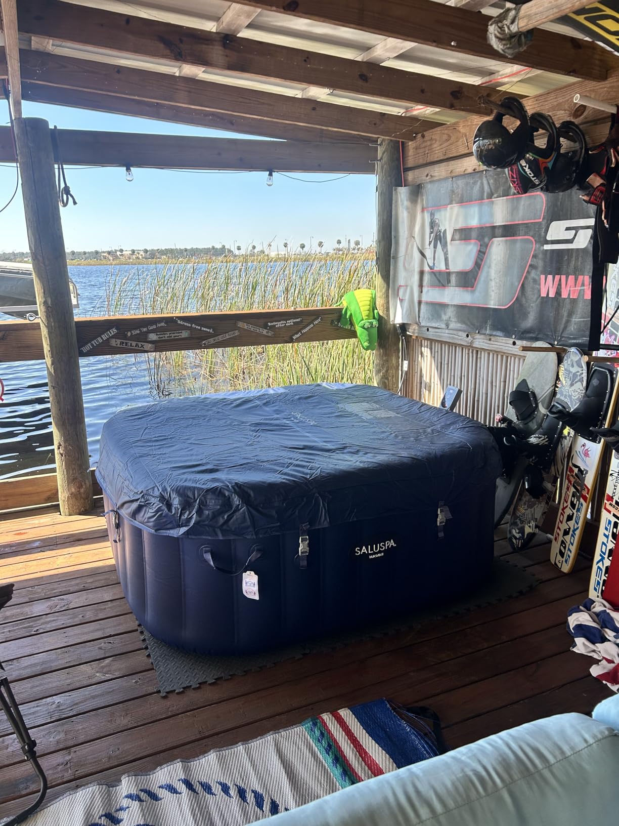 Bestway SaluSpa Hawaii Energy-Efficient 4-6 Person Inflatable Hot Tub customer photo 1