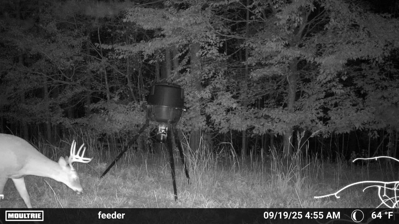 Moultrie Edge 2 Cellular Trail Camera customer photo 2