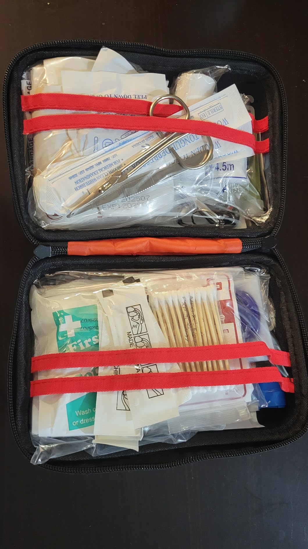 VRIEXSD Premium 320-Piece First Aid Kit, Waterproof EVA Hard Shell Case,Red customer photo 1