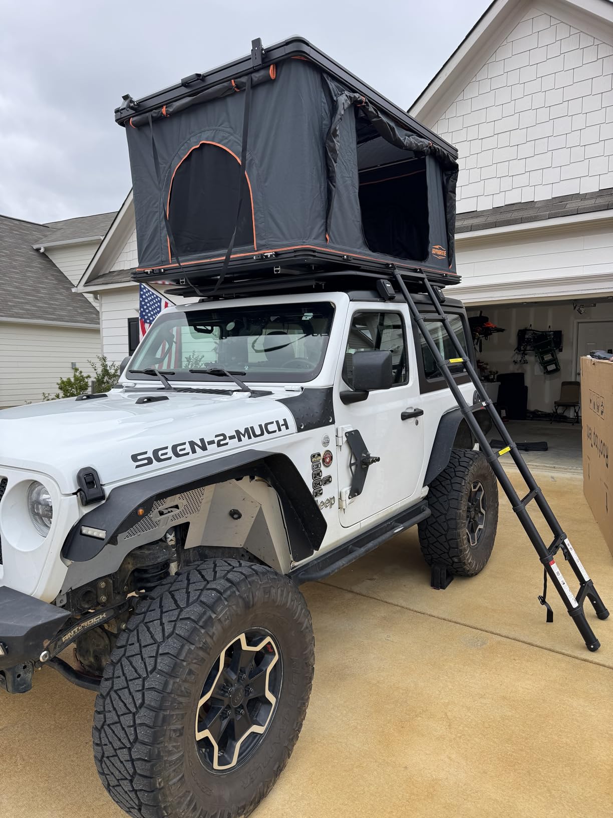 Rooftop Tent Hard Shell with Winter Insulation for 4-Season Camping customer photo 2