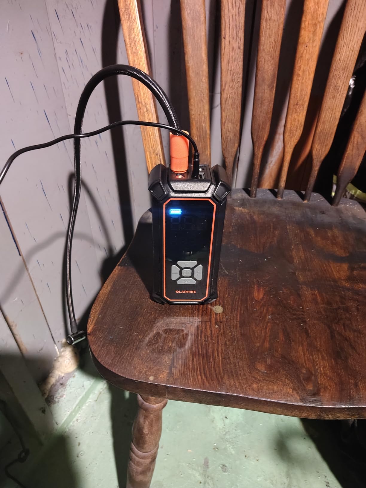OlarHike Tire Inflator Portable Air Compressor,Dual Power-3*2000mAh &12V DC customer photo 1