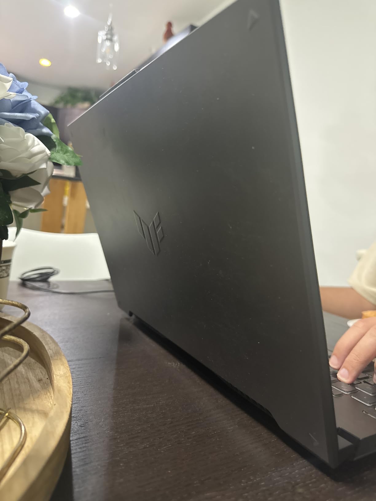 ASUS TUF Gaming A16 Laptop: AMD Ryzen 7 7445HS, 16