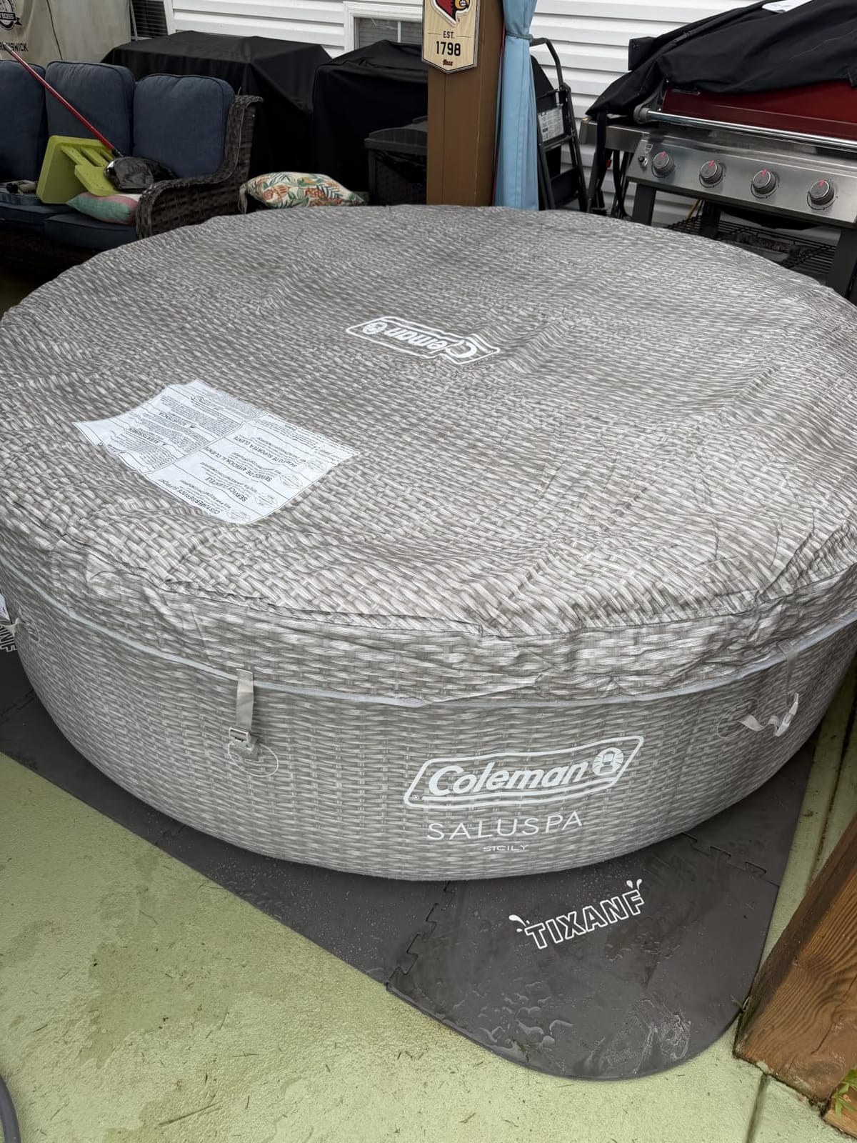 Coleman SaluSpa Sicily Energy-Efficient 5-7 Person Inflatable Hot Tub | Smart AirJet Portable Outdoor Spa with EnergySense Insulated Cover, Freeze Shield Technology, 180 Soothing Jets, 85